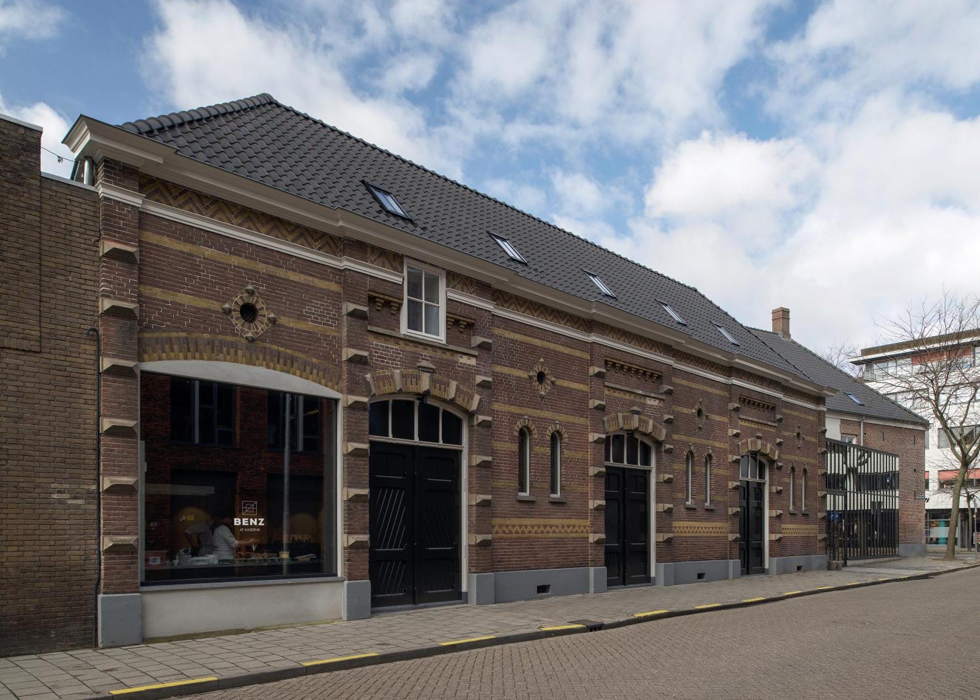 Kazerne Hotel - Member Of Design Hotels 埃因霍温 外观 照片
