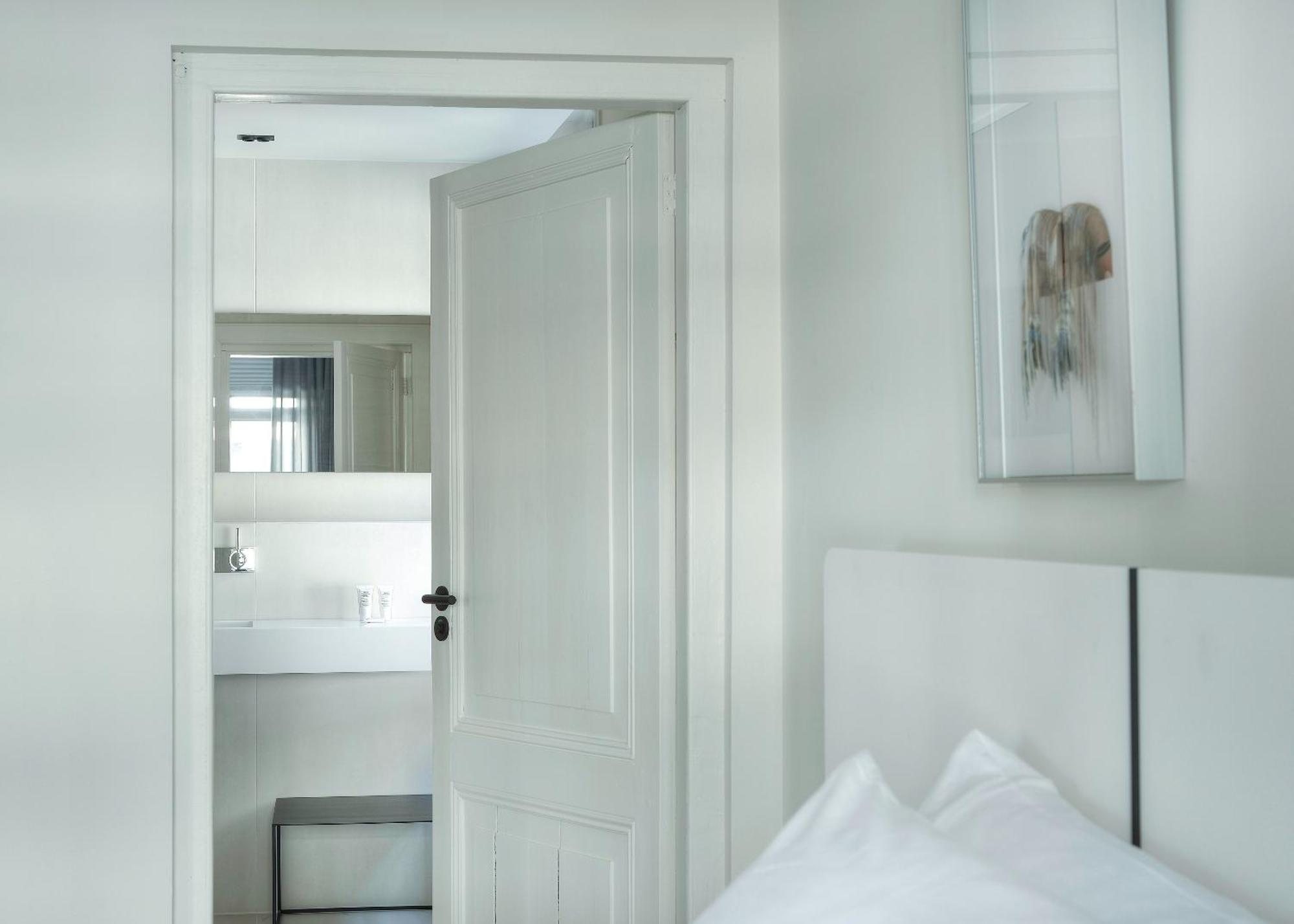 Kazerne Hotel - Member Of Design Hotels 埃因霍温 外观 照片