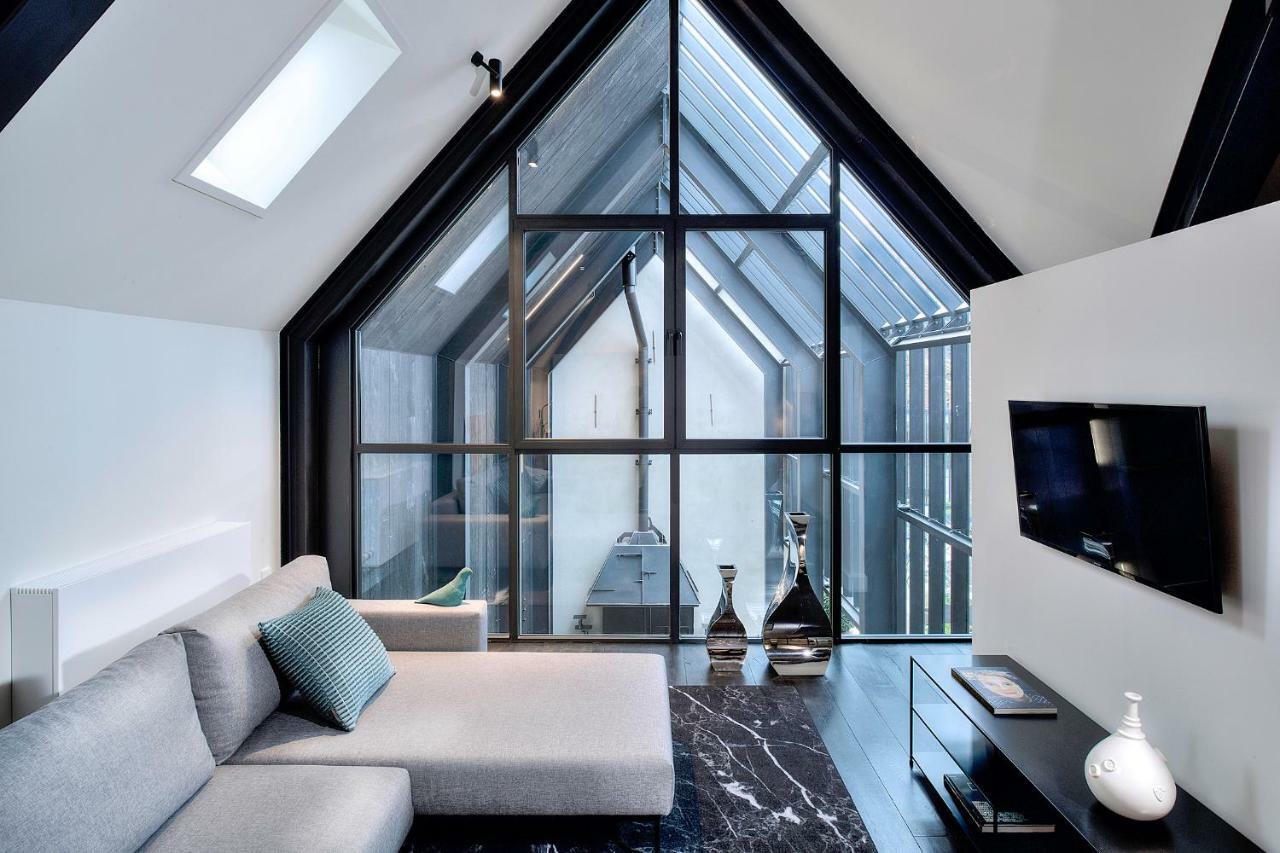 Kazerne Hotel - Member Of Design Hotels 埃因霍温 外观 照片