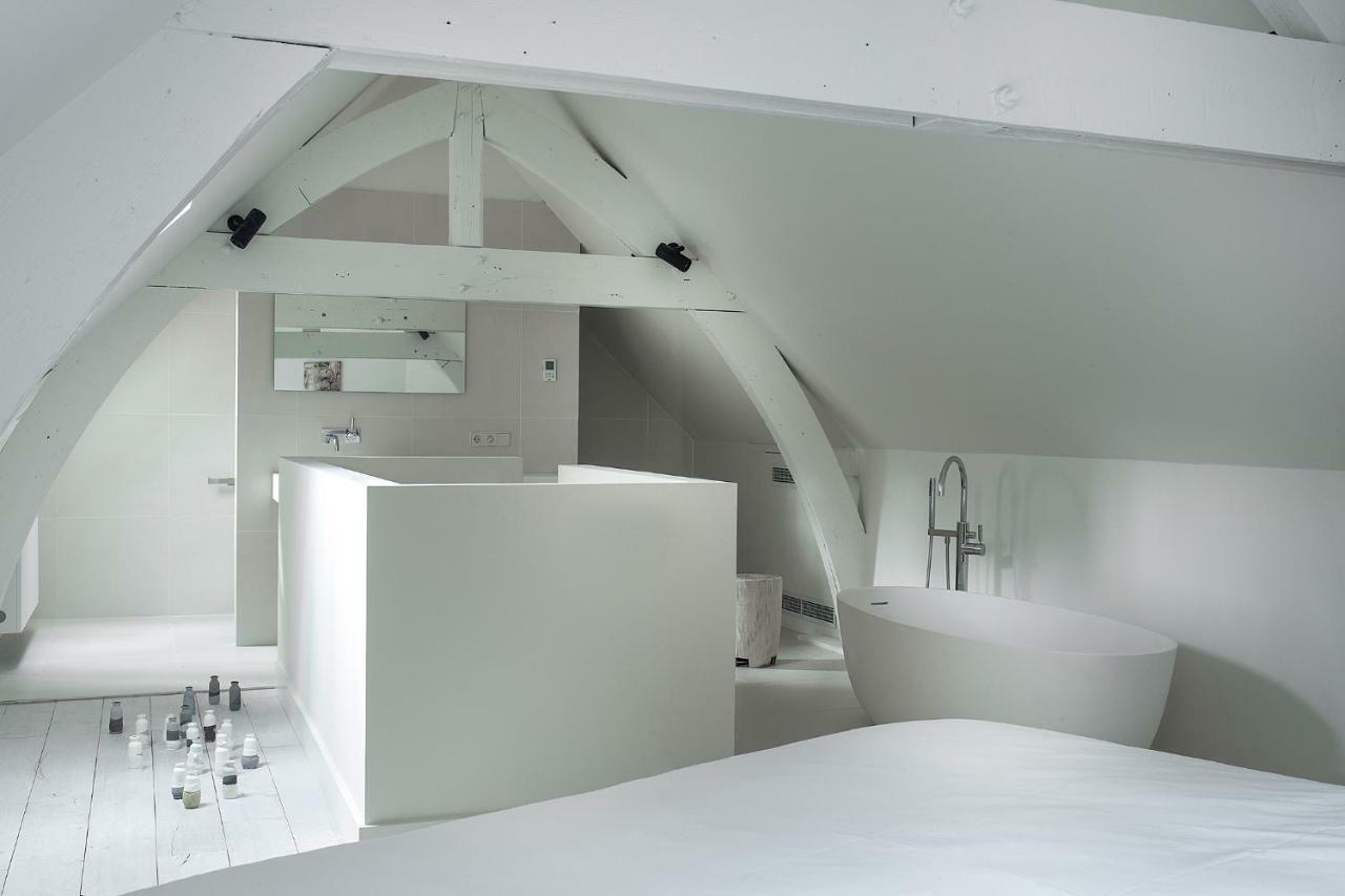 Kazerne Hotel - Member Of Design Hotels 埃因霍温 外观 照片