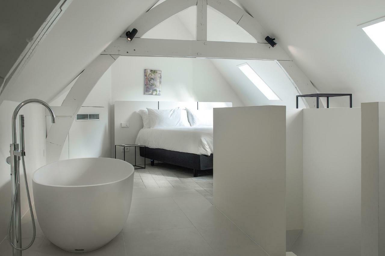 Kazerne Hotel - Member Of Design Hotels 埃因霍温 外观 照片