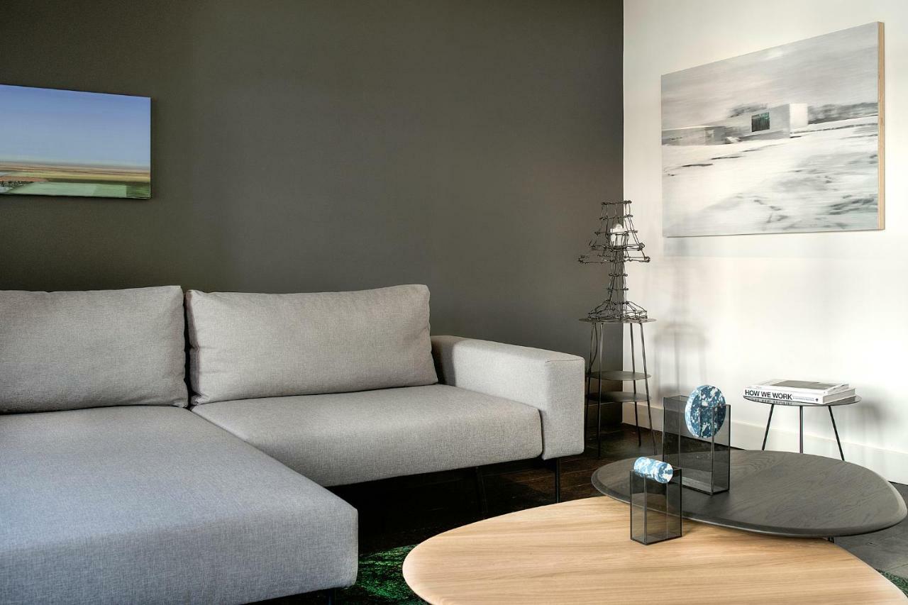Kazerne Hotel - Member Of Design Hotels 埃因霍温 外观 照片