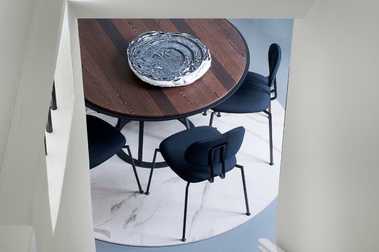 Kazerne Hotel - Member Of Design Hotels 埃因霍温 外观 照片