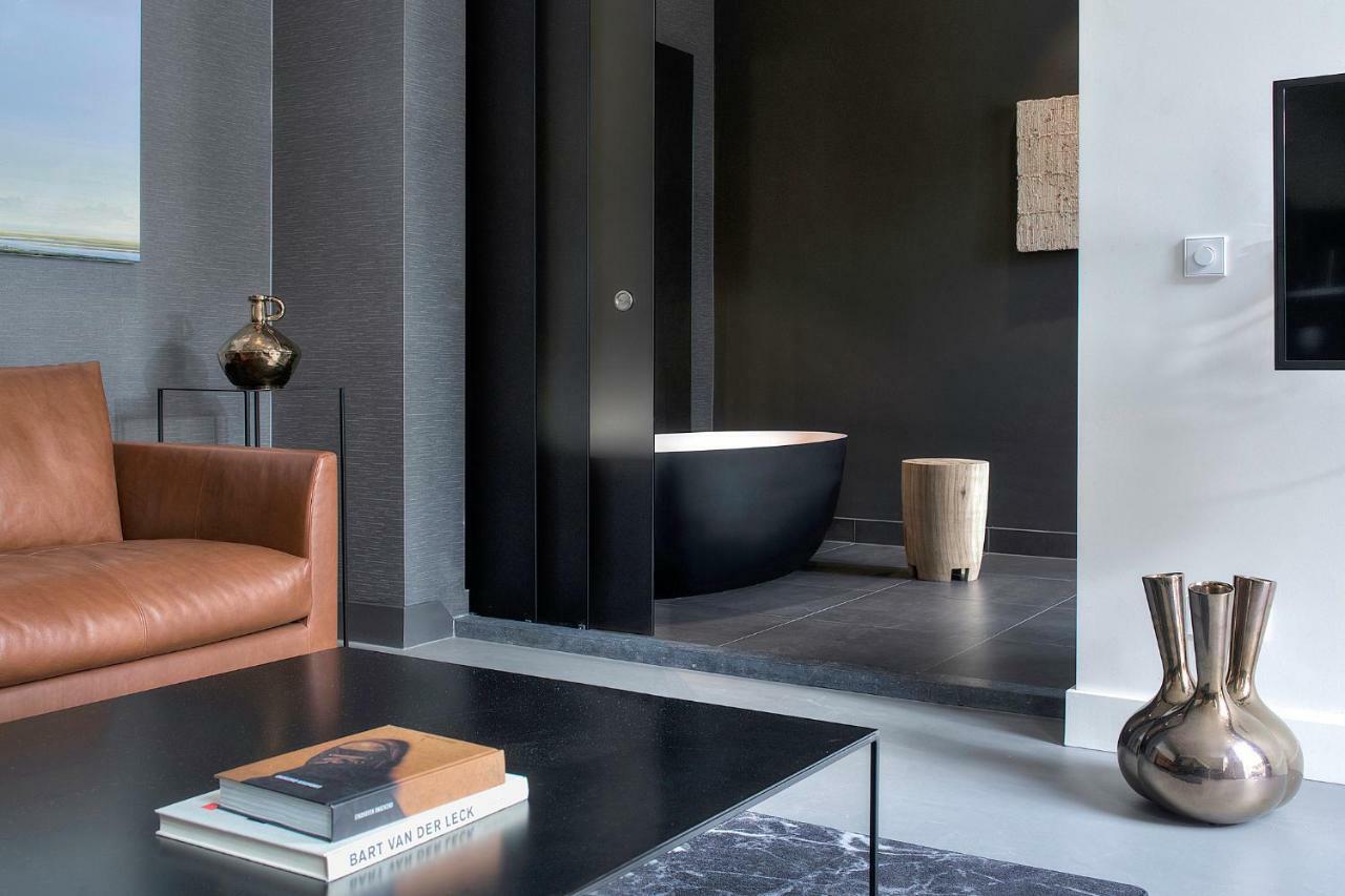 Kazerne Hotel - Member Of Design Hotels 埃因霍温 外观 照片