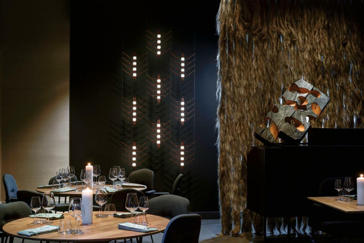 Kazerne Hotel - Member Of Design Hotels 埃因霍温 外观 照片